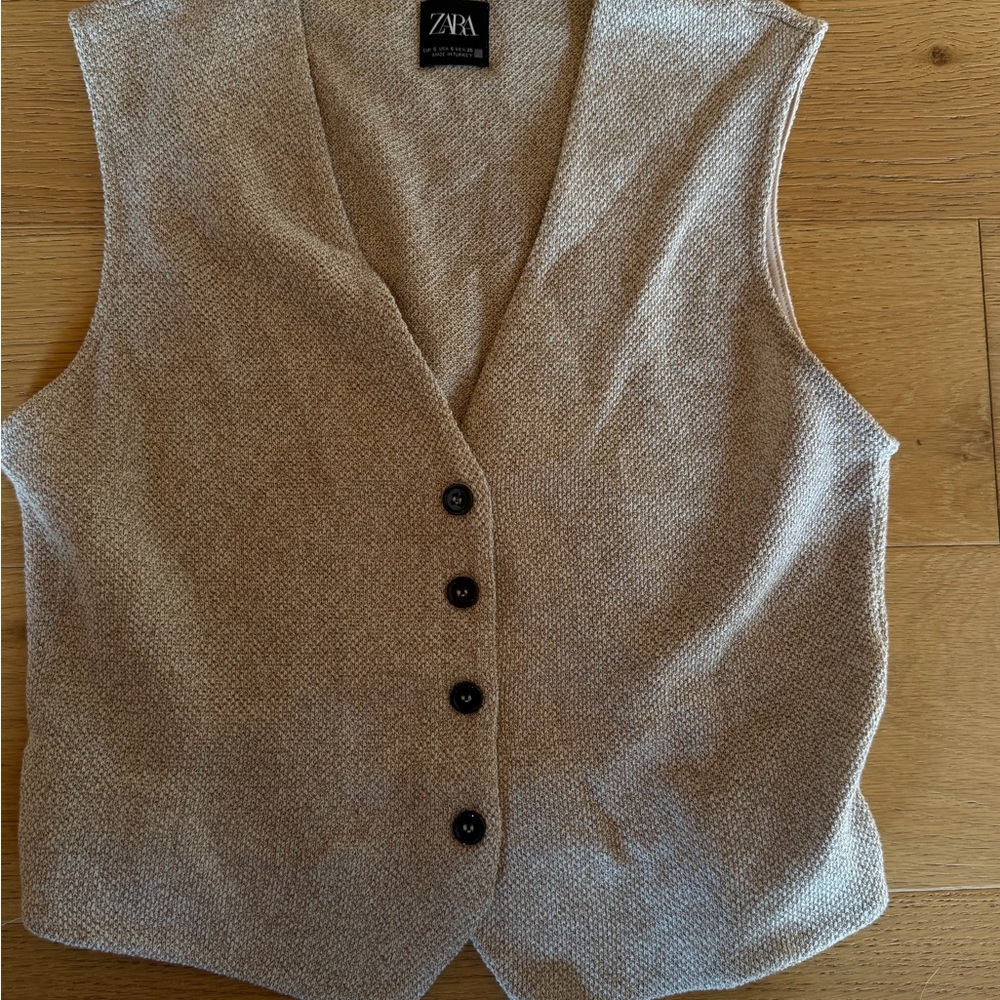 Zara Textured Cream Knit Vest